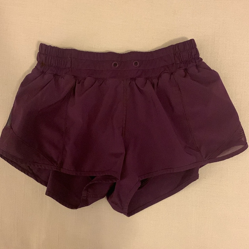 Lululemon running shorts size 4